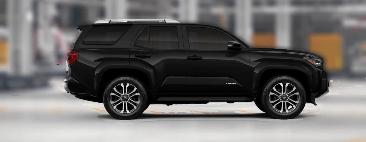 Toyota 4Runner Limited 4WD (Natl) 2026 — side view