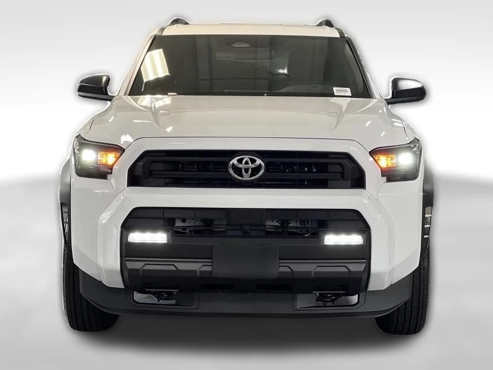 Toyota 4Runner SR5 4WD (Natl) 2026 — side view