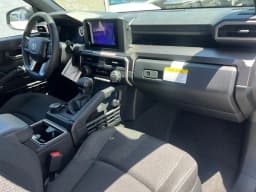 Toyota 4Runner SR5 4WD (Natl) 2026 — side view
