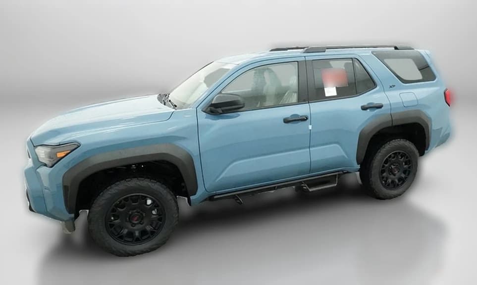 Toyota 4Runner SR5 4WD (Natl) 2026 — side view