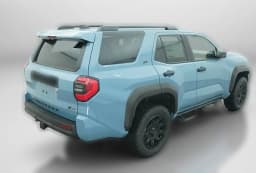 Toyota 4Runner SR5 4WD (Natl) 2026 — side view