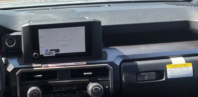 Toyota 4Runner SR5 4WD (Natl) 2026 — side view