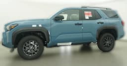 Toyota 4Runner SR5 4WD (Natl) 2026 — side view