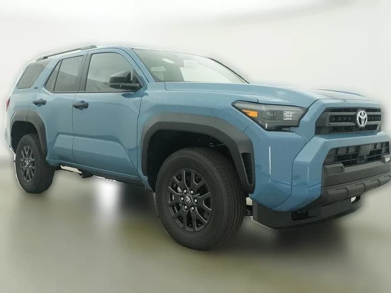 Toyota 4Runner SR5 4WD (Natl) 2026 — side view