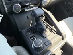 Toyota 4Runner SR5 4WD (Natl) 2026 — side view