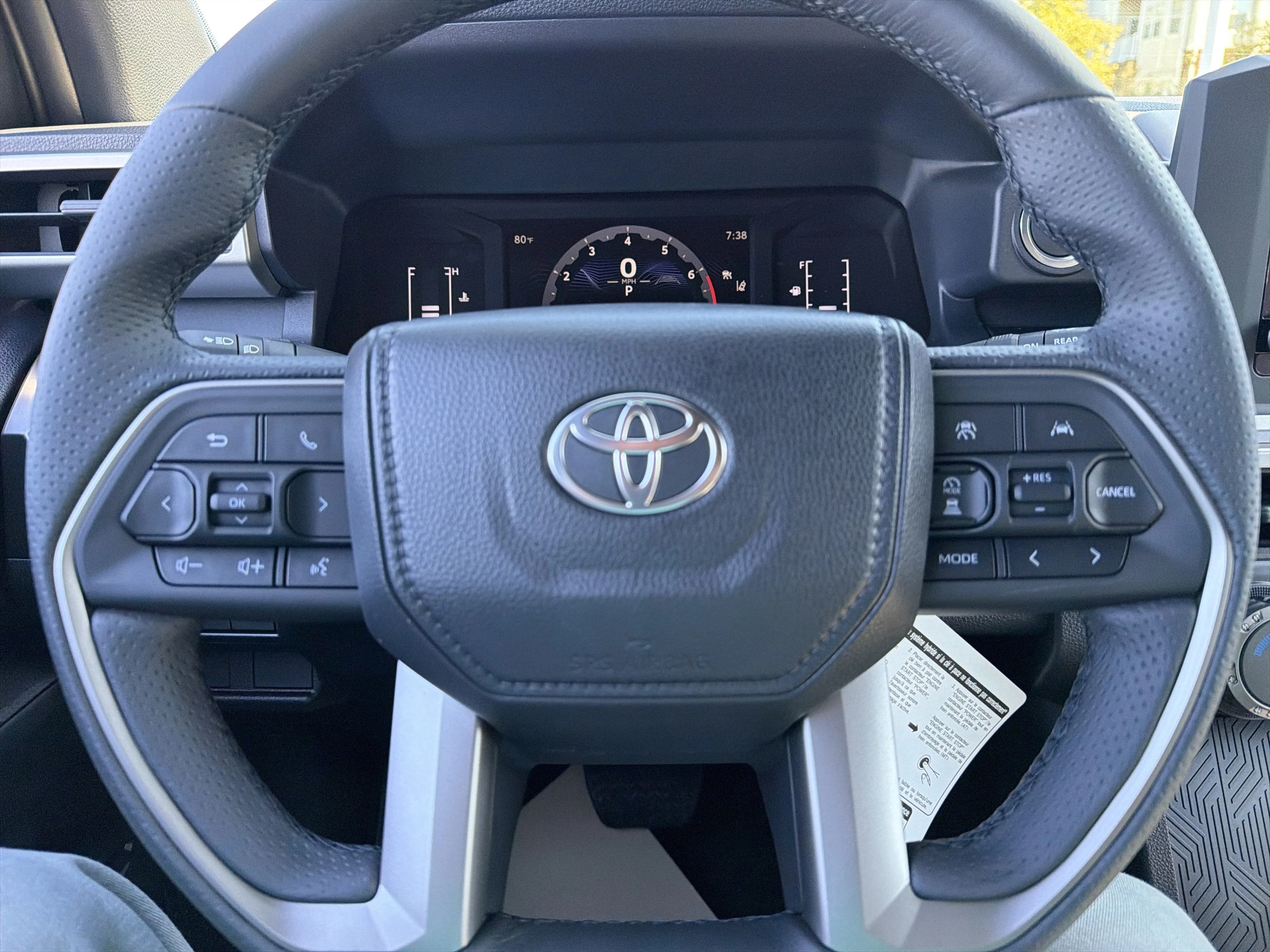 Toyota 4Runner SR5 4WD (Natl) 2026 — side view