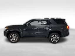 Toyota 4Runner Limited 4WD (Natl) 2026 — side view