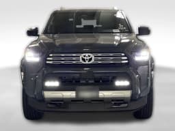 Toyota 4Runner Limited 4WD (Natl) 2026 — side view