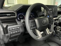 Toyota 4Runner Limited 4WD (Natl) 2026 — side view