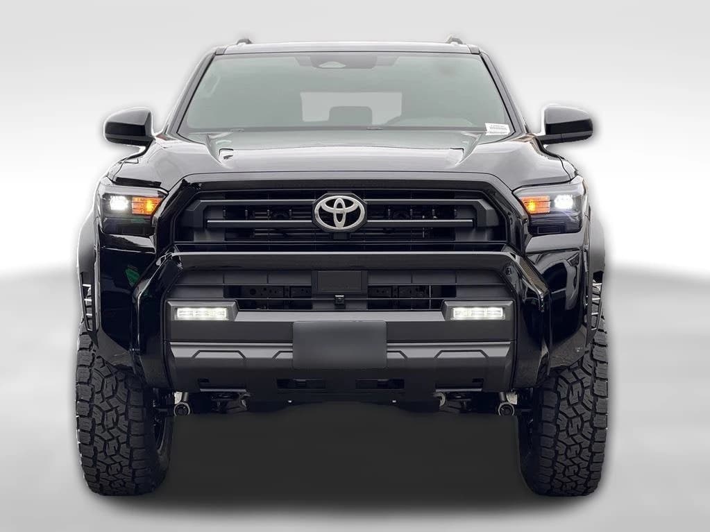 Toyota 4Runner SR5 4WD (Natl) 2026 — side view