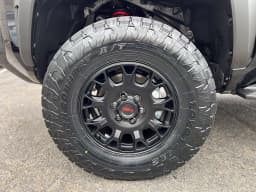 Toyota 4Runner SR5 4WD (Natl) 2026 — side view