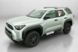 Toyota 4Runner SR5 4WD (GS) 2026 — side view