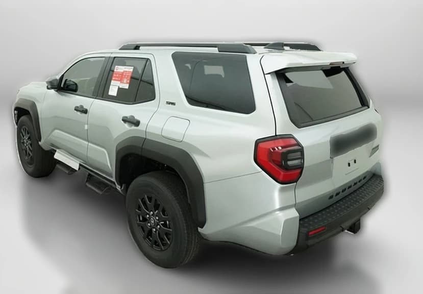 Toyota 4Runner SR5 4WD (GS) 2026 — side view