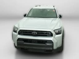 Toyota 4Runner SR5 4WD (GS) 2026 — side view