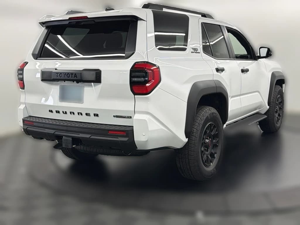 Toyota 4Runner Hybrid TRD Off Road 4WD (Natl) 2026 — side view