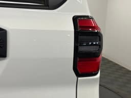 Toyota 4Runner Hybrid TRD Off Road 4WD (Natl) 2026 — side view