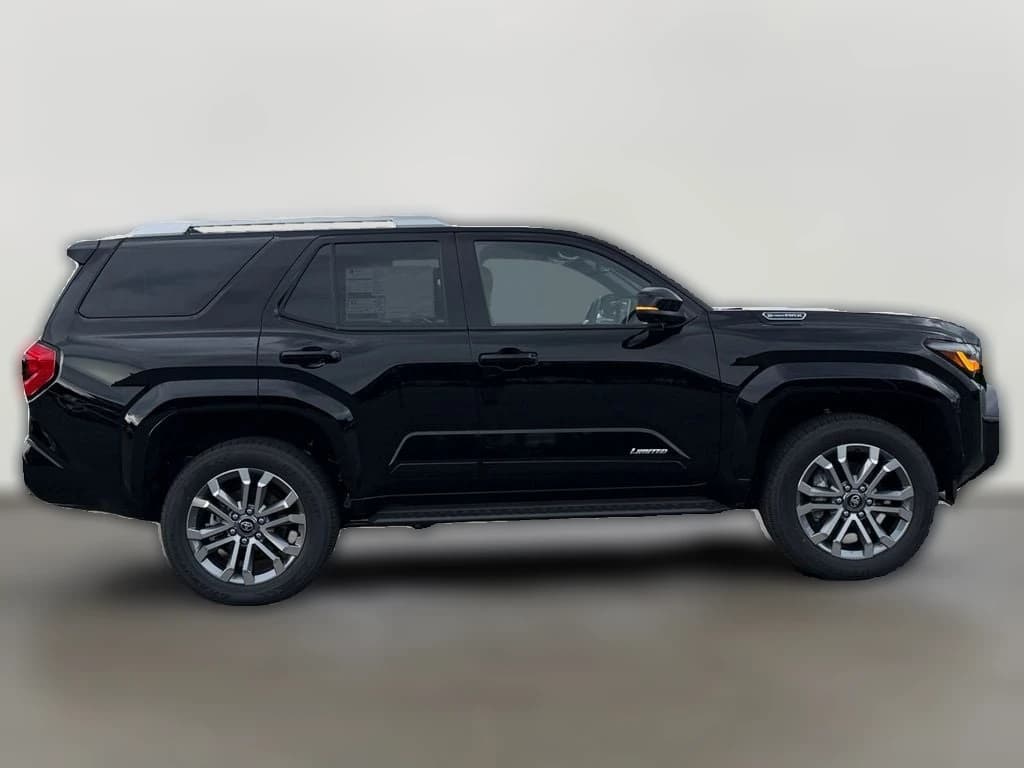Toyota 4Runner Hybrid Limited 4WD (Natl) 2026 — side view