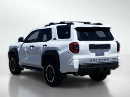 Toyota 4Runner Hybrid TRD Off Road Premium 4WD (Natl) 2026 — side view