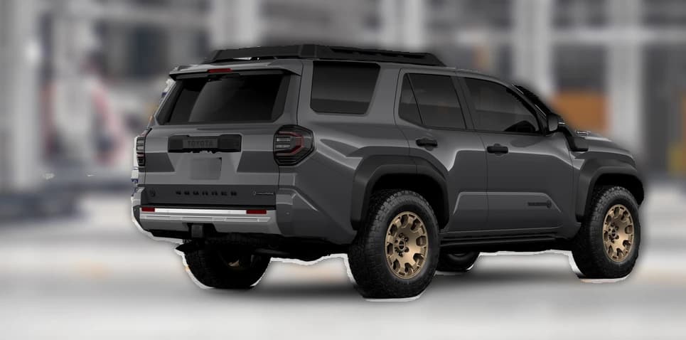 Toyota 4Runner Hybrid Trailhunter 4WD (Natl) 2026 — side view