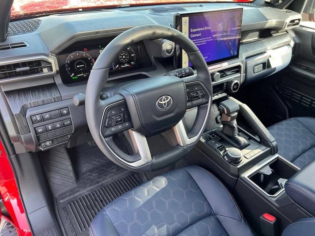 Toyota 4Runner Hybrid Platinum 4WD (Natl) 2026 — side view