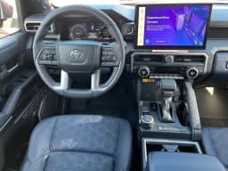 Toyota 4Runner Hybrid Platinum 4WD (Natl) 2026 — side view