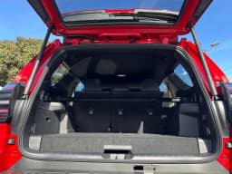 Toyota 4Runner Hybrid Platinum 4WD (Natl) 2026 — side view