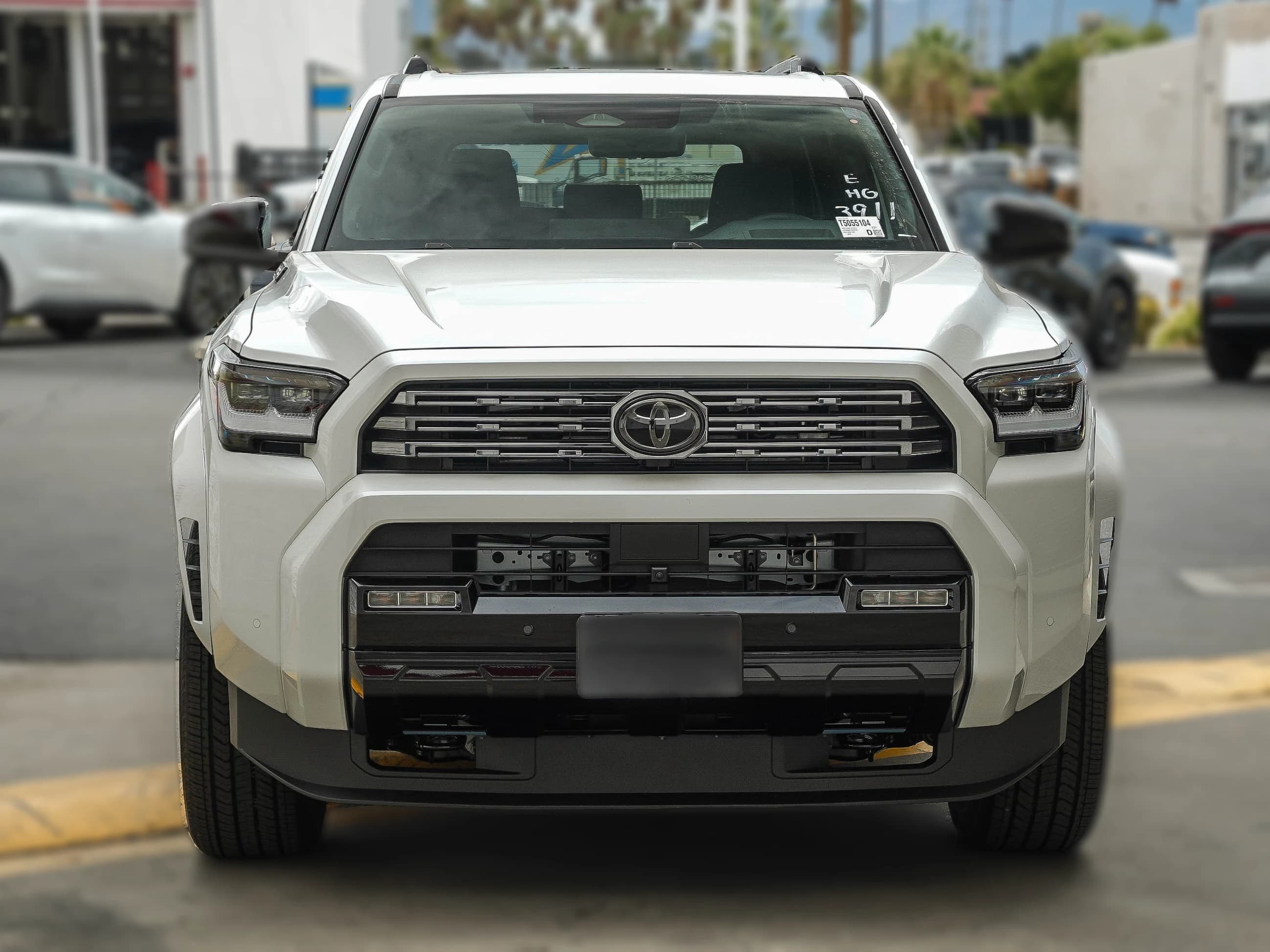 Toyota 4Runner Hybrid Platinum 4WD (Natl) 2026 — side view