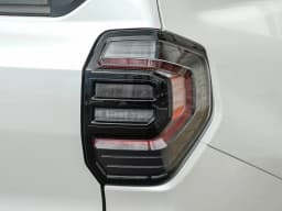 Toyota 4Runner Hybrid Platinum 4WD (Natl) 2026 — side view