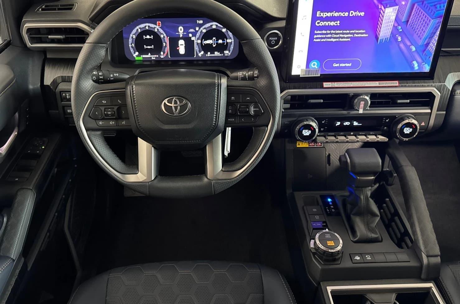 Toyota 4Runner Hybrid Platinum 4WD (Natl) 2026 — side view