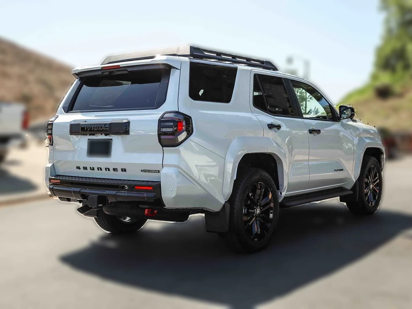 Toyota 4Runner Hybrid Platinum 4WD (Natl) 2026 — side view