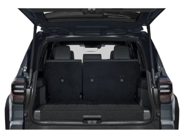 Toyota 4Runner Hybrid Trailhunter 4WD (Natl) 2026 — side view