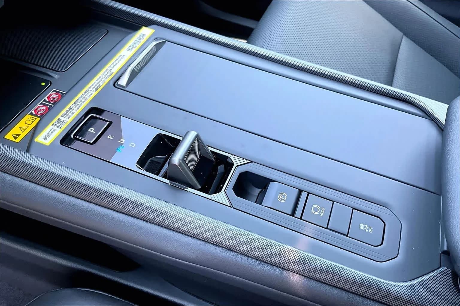 Lexus ES ES 350e Premium FWD 2026 — side view
