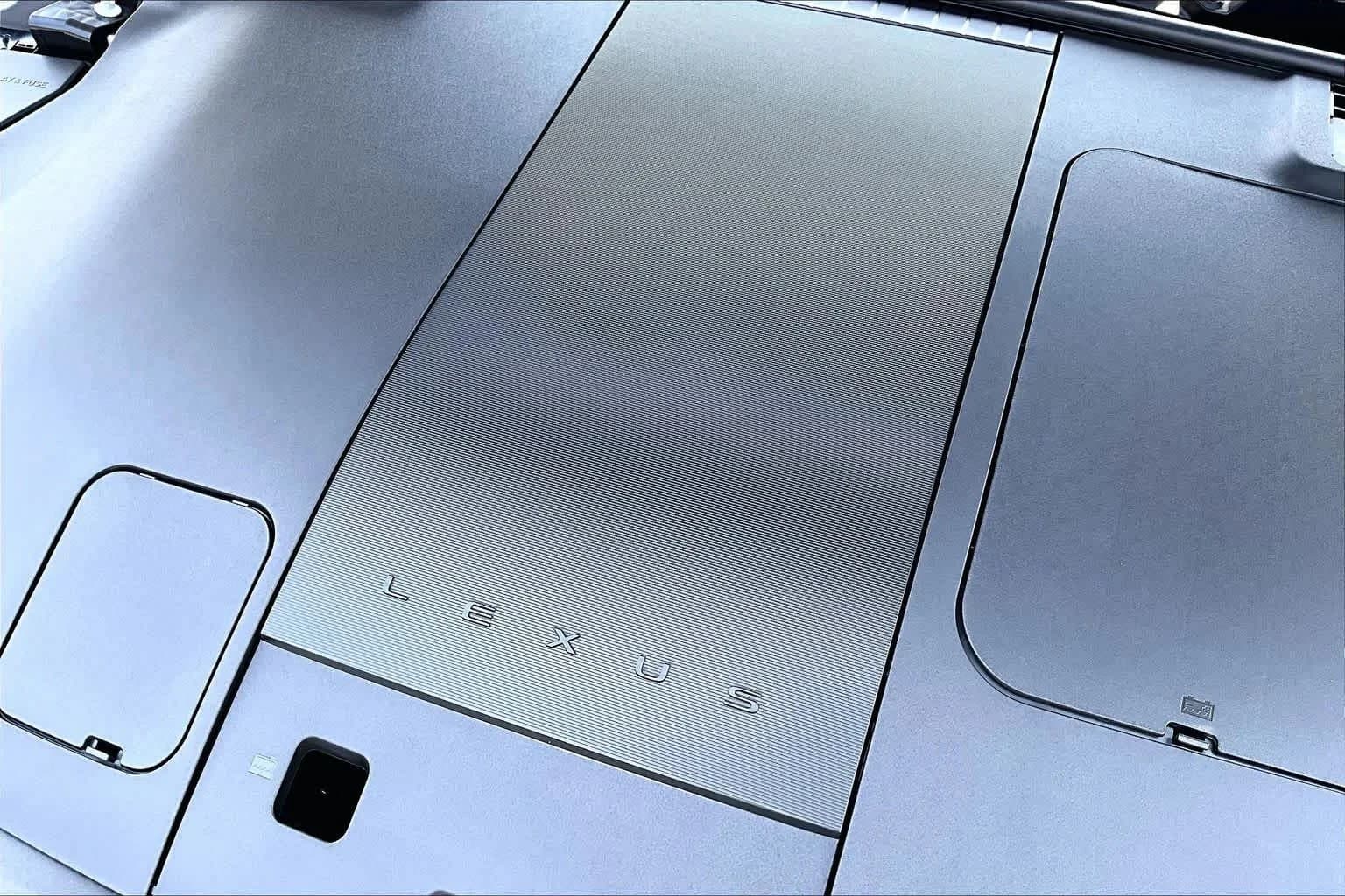 Lexus ES ES 350e Premium FWD 2026 — side view