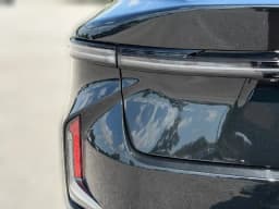 Lexus ES ES 350e Premium FWD 2026 — side view