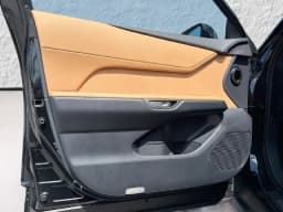 Lexus ES ES 350e Premium FWD 2026 — side view