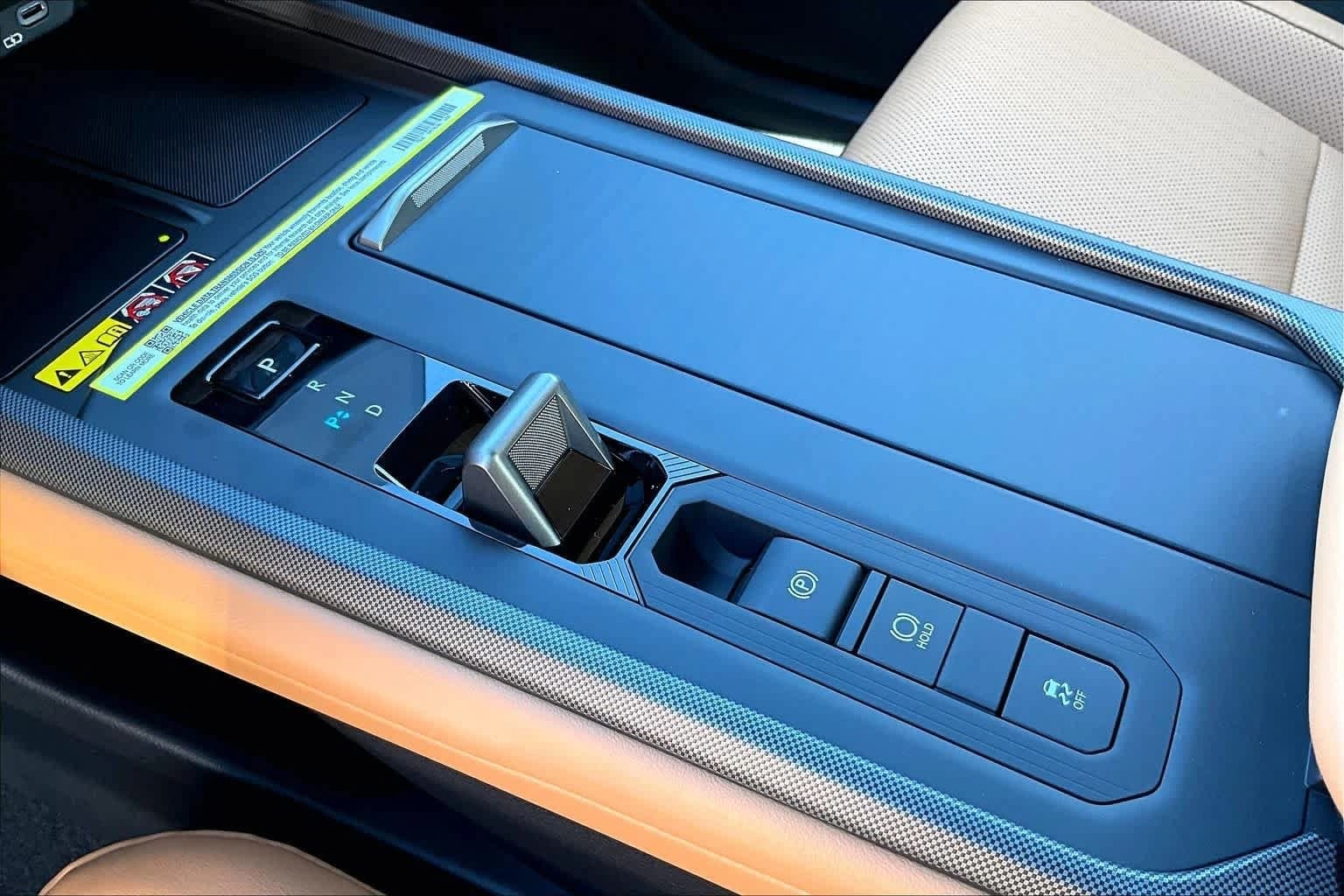Lexus ES ES 350e Premium FWD 2026 — side view