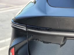 Lexus ES ES 350h Premium FWD 2026 — side view