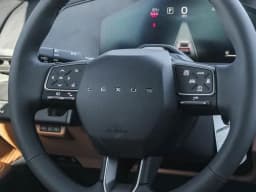 Lexus ES ES 350h Premium FWD 2026 — side view