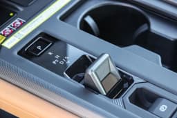 Lexus ES ES 350h Premium FWD 2026 — side view