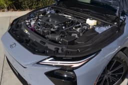 Lexus ES ES 350h Premium FWD 2026 — side view