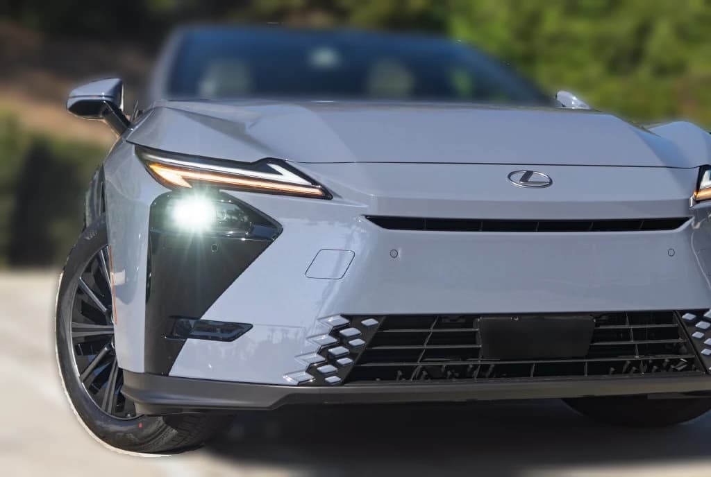 Lexus ES ES 350h Premium FWD 2026 — side view