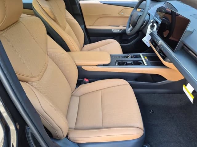 Lexus ES ES 350h Premium+ AWD 2026 — side view