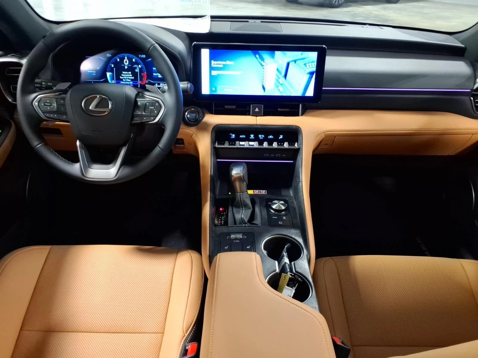 Lexus IS IS 350 F SPORT Design AWD 2026 — side view