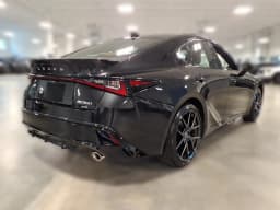 Lexus IS IS 350 F SPORT Design AWD 2026 — side view