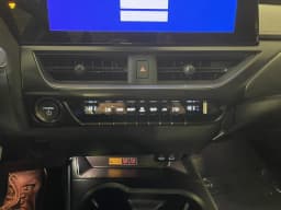 Lexus UX UX 300h Premium AWD 2026 — side view