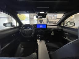 Lexus UX UX 300h Premium AWD 2026 — side view