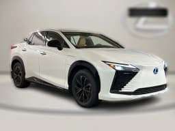 Lexus RZ RZ 450e AWD 2026 — side view
