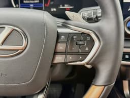 Lexus RX RX 350 Premium FWD 2026 — side view
