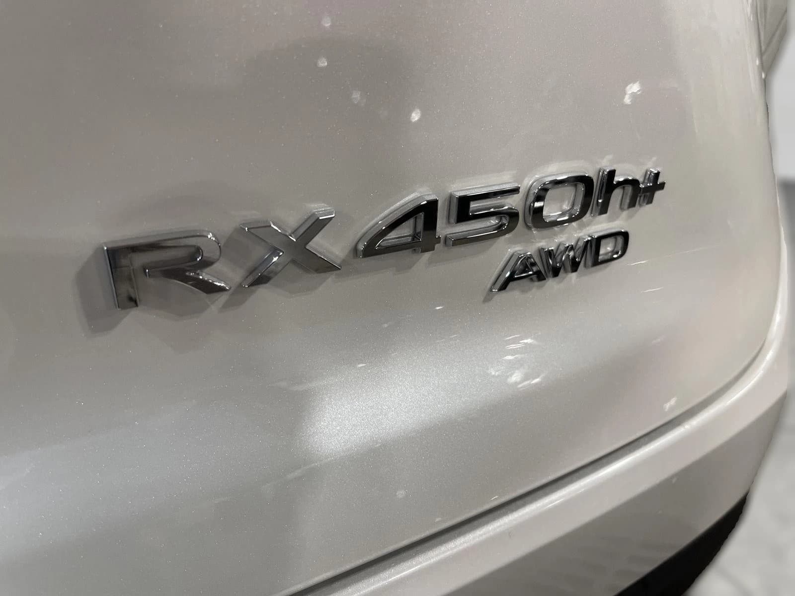Lexus RX RX 450h+ Premium AWD 2026 — side view