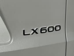 Lexus LX LX 600 Luxury 4WD 2026 — side view